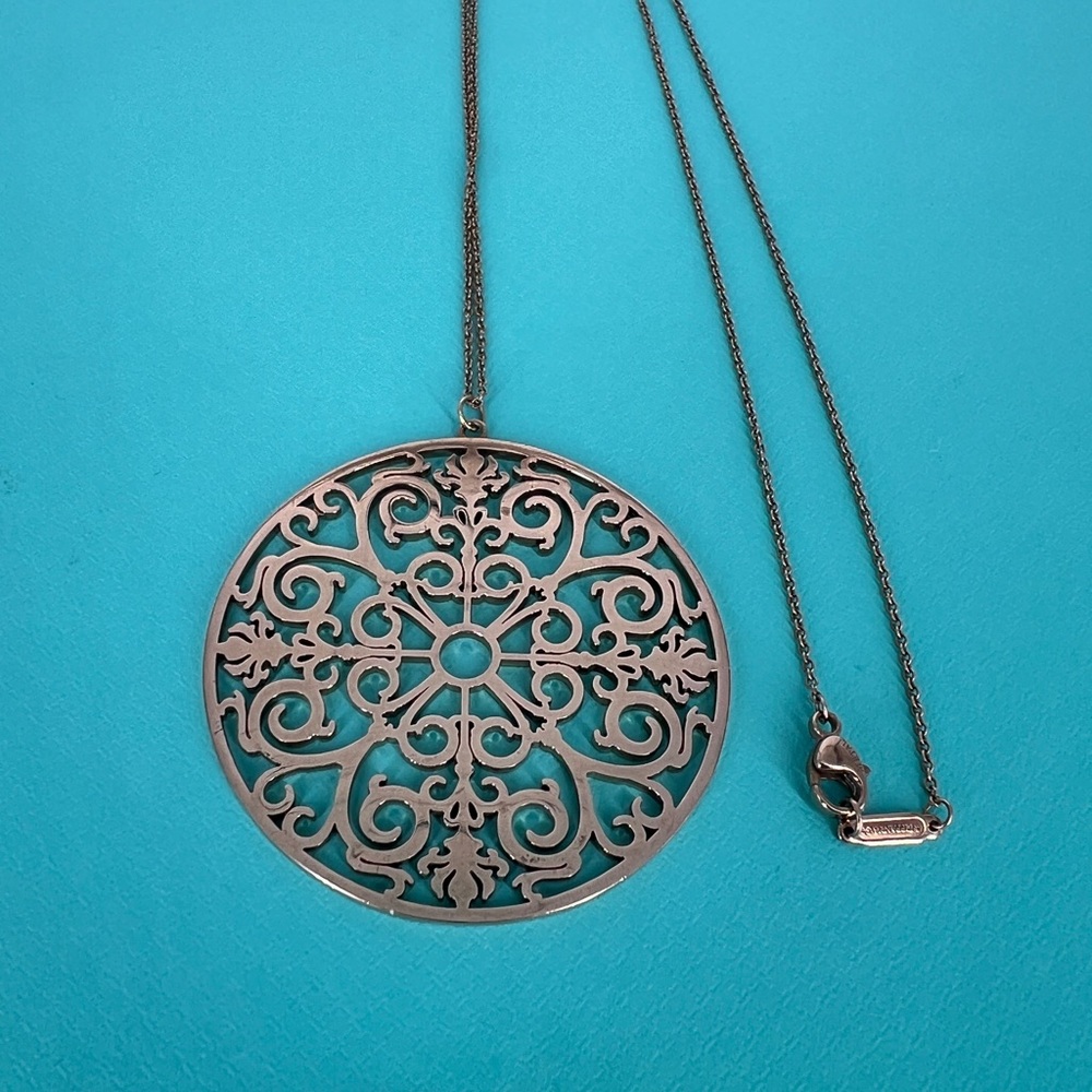 Rubedo‎ enchant circle necklace
